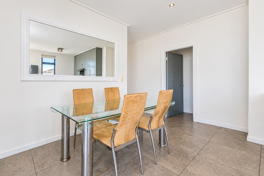 2 Bedroom Property for Sale in Sea Point Western Cape